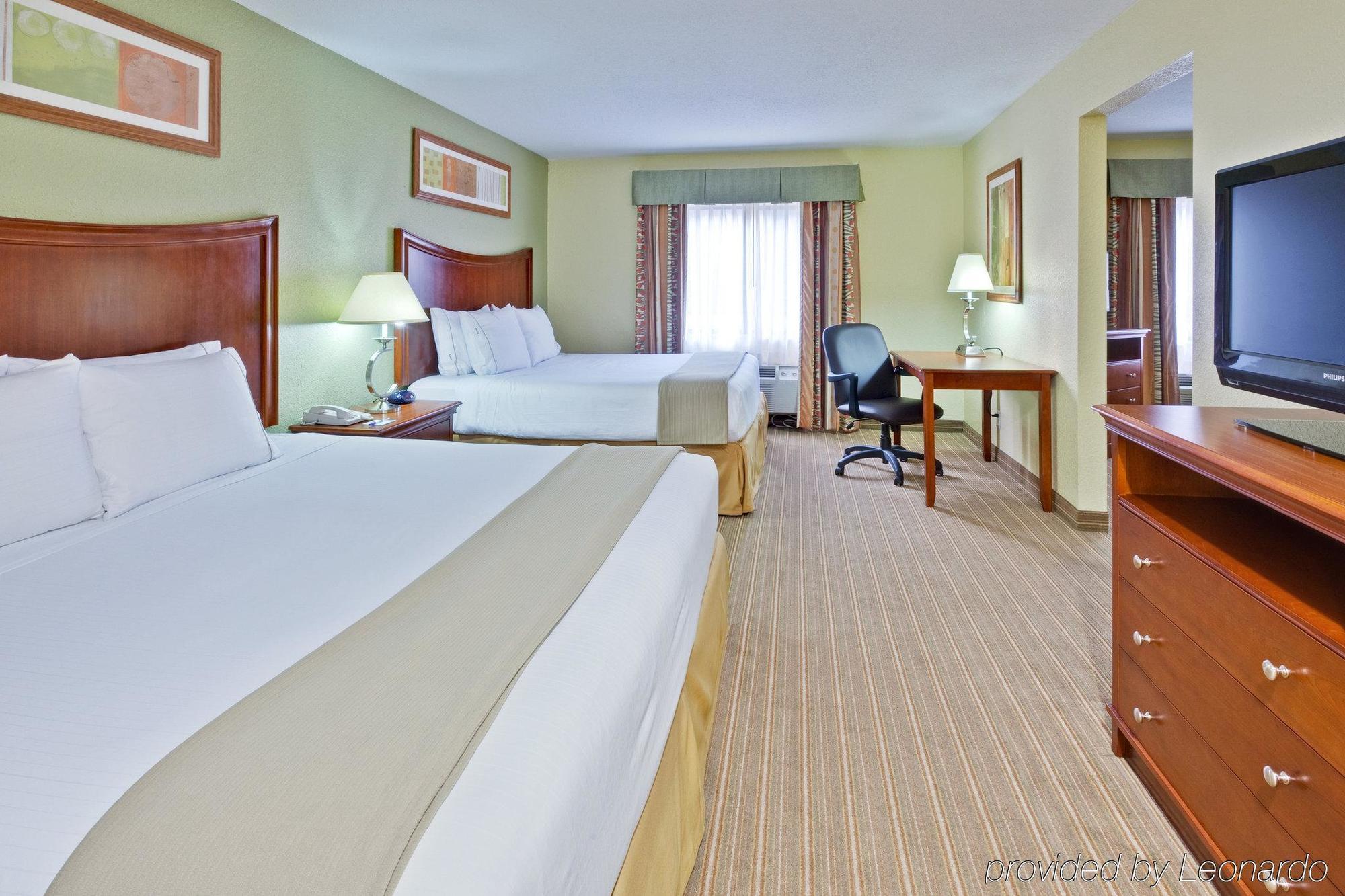 Hurricane Holiday Inn Express Winfield - Teays Valley חדר תמונה