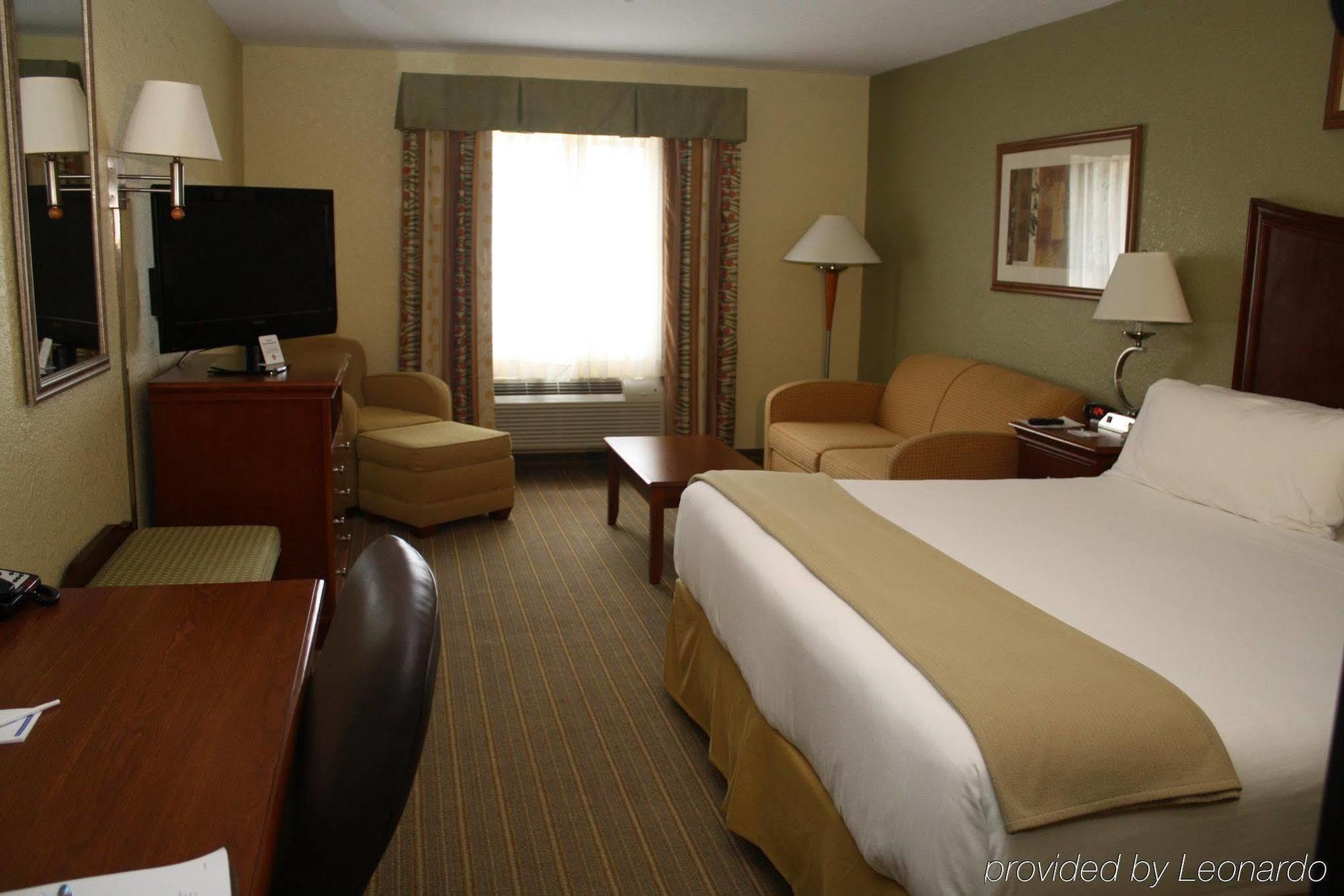 Hurricane Holiday Inn Express Winfield - Teays Valley מראה חיצוני תמונה