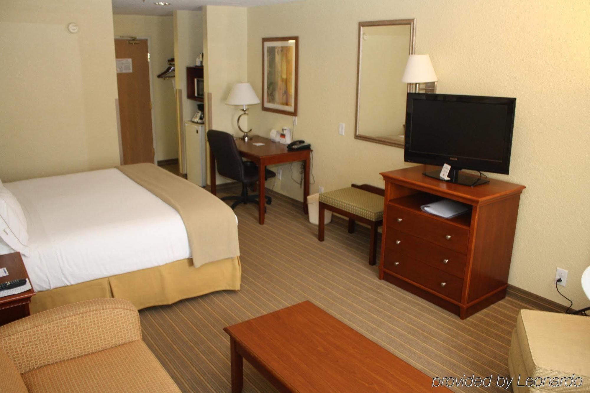 Hurricane Holiday Inn Express Winfield - Teays Valley מראה חיצוני תמונה